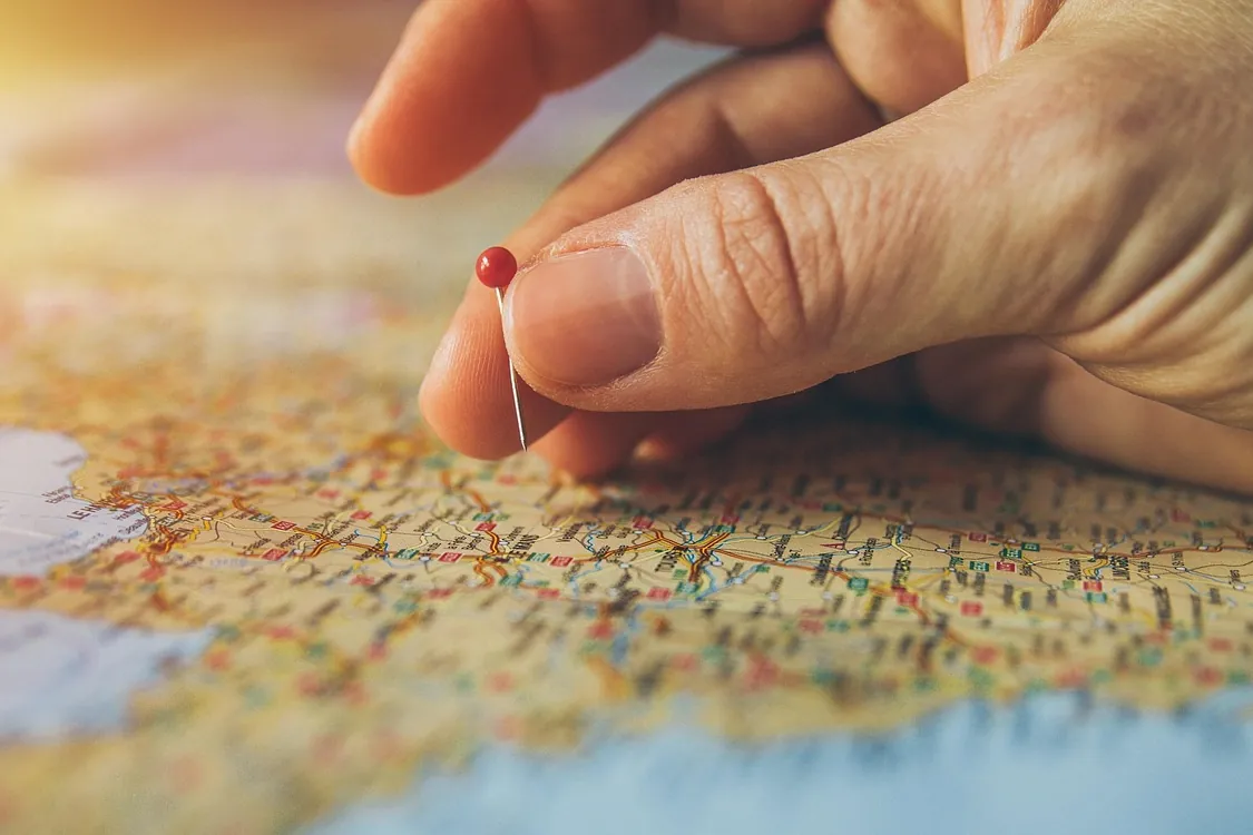 Travel, pinned, pinning