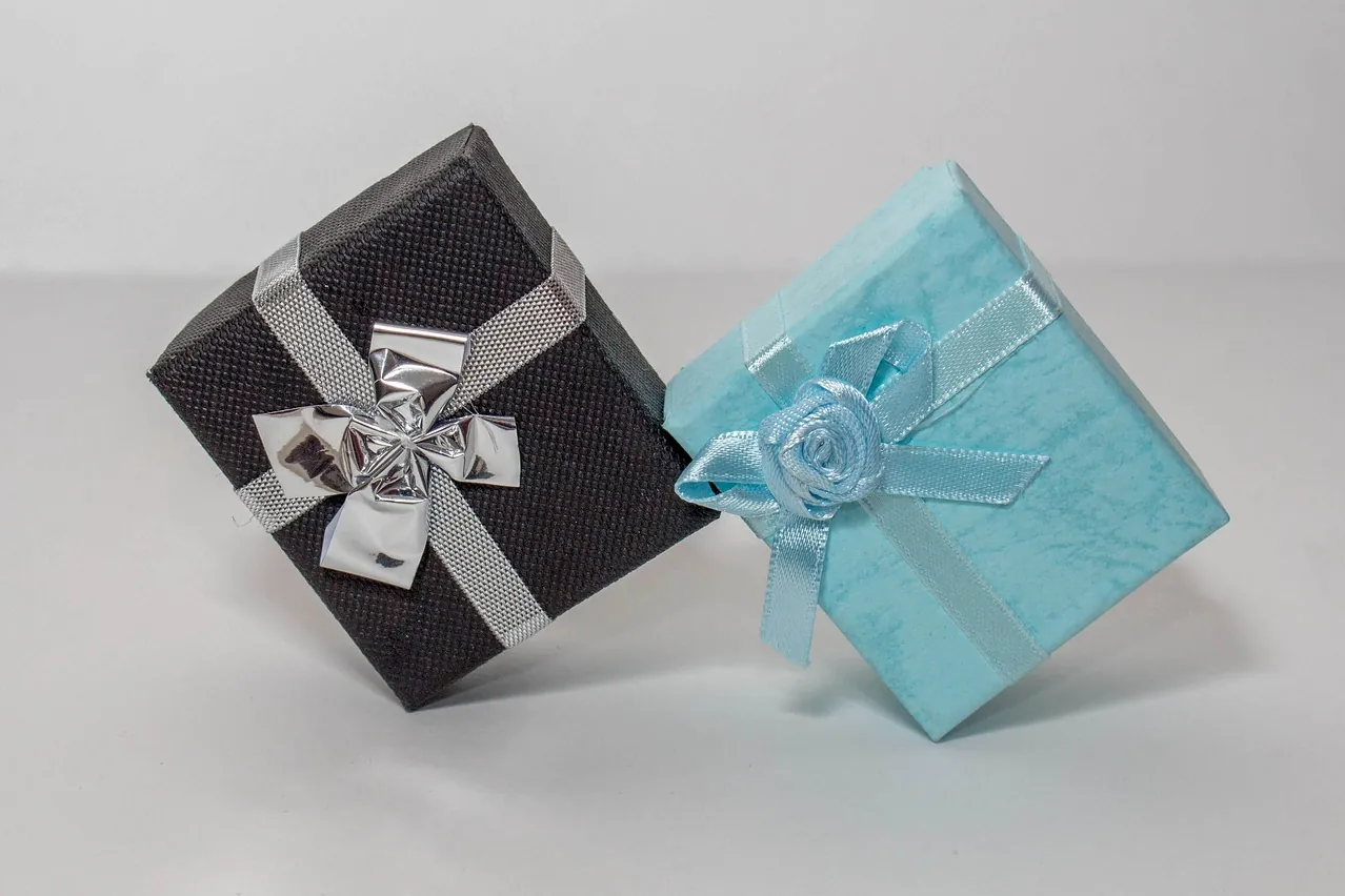 Gift, jewelry, box