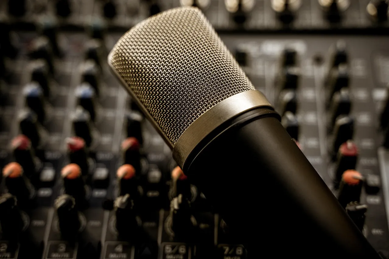 Mixer, dj, controller