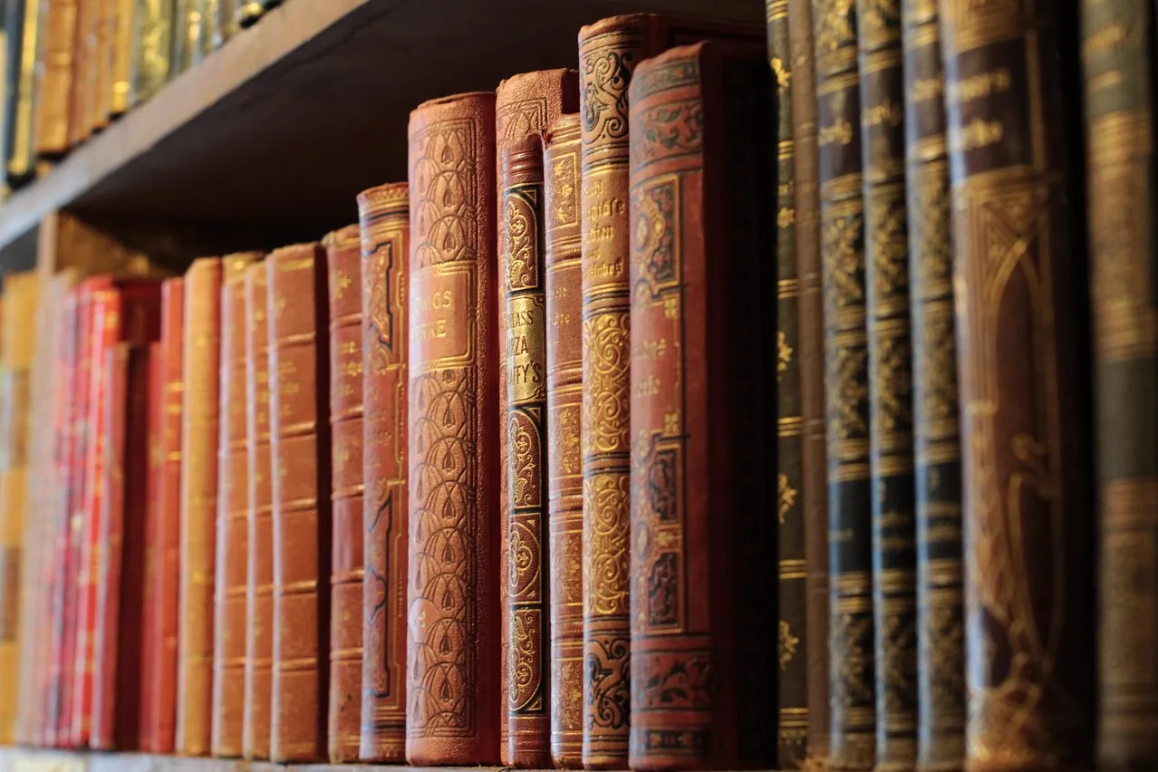 Books, bookshelf, old