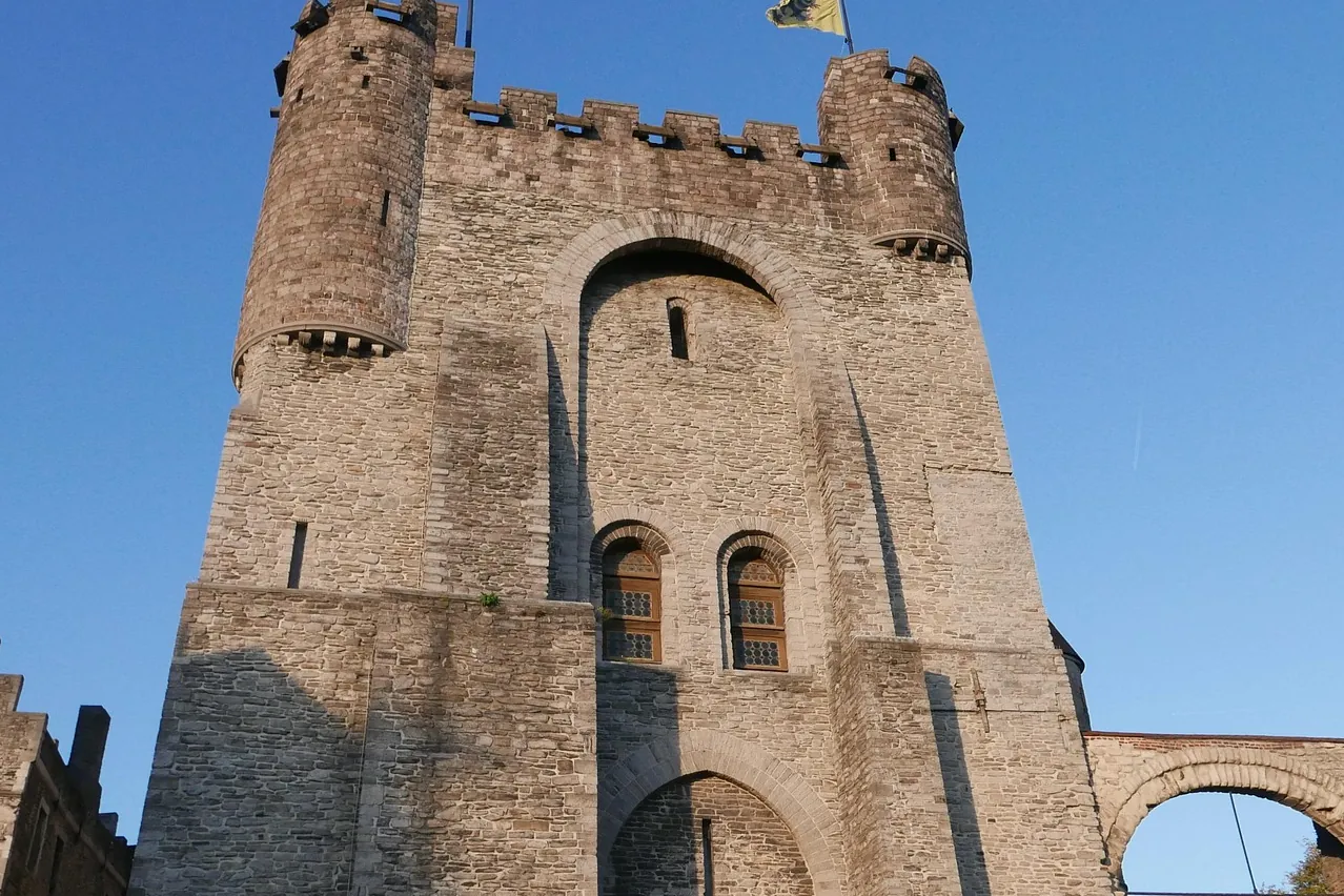 Castle, ghent, keep