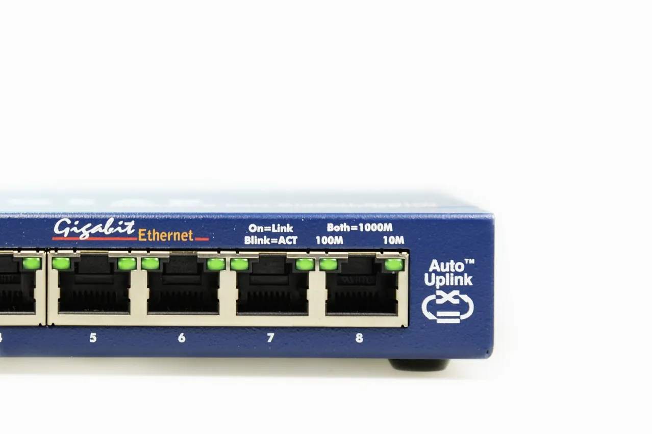 Switch, network, it