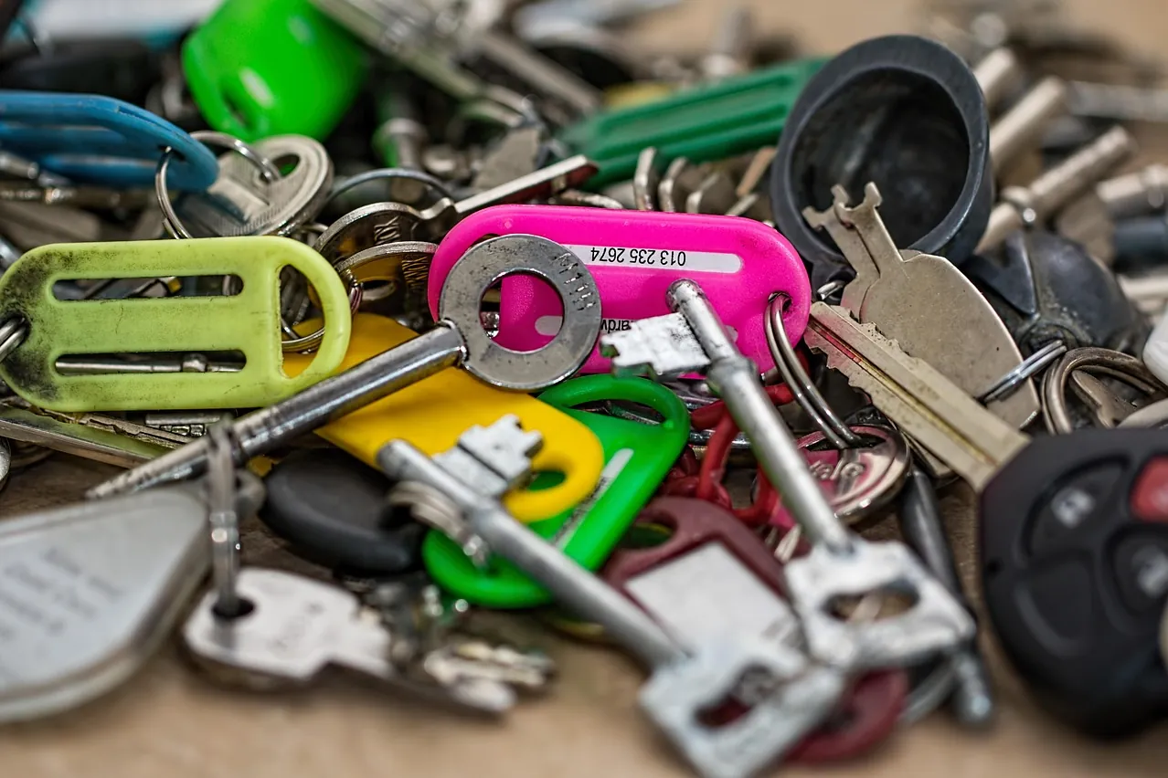 Keys, open locks, security