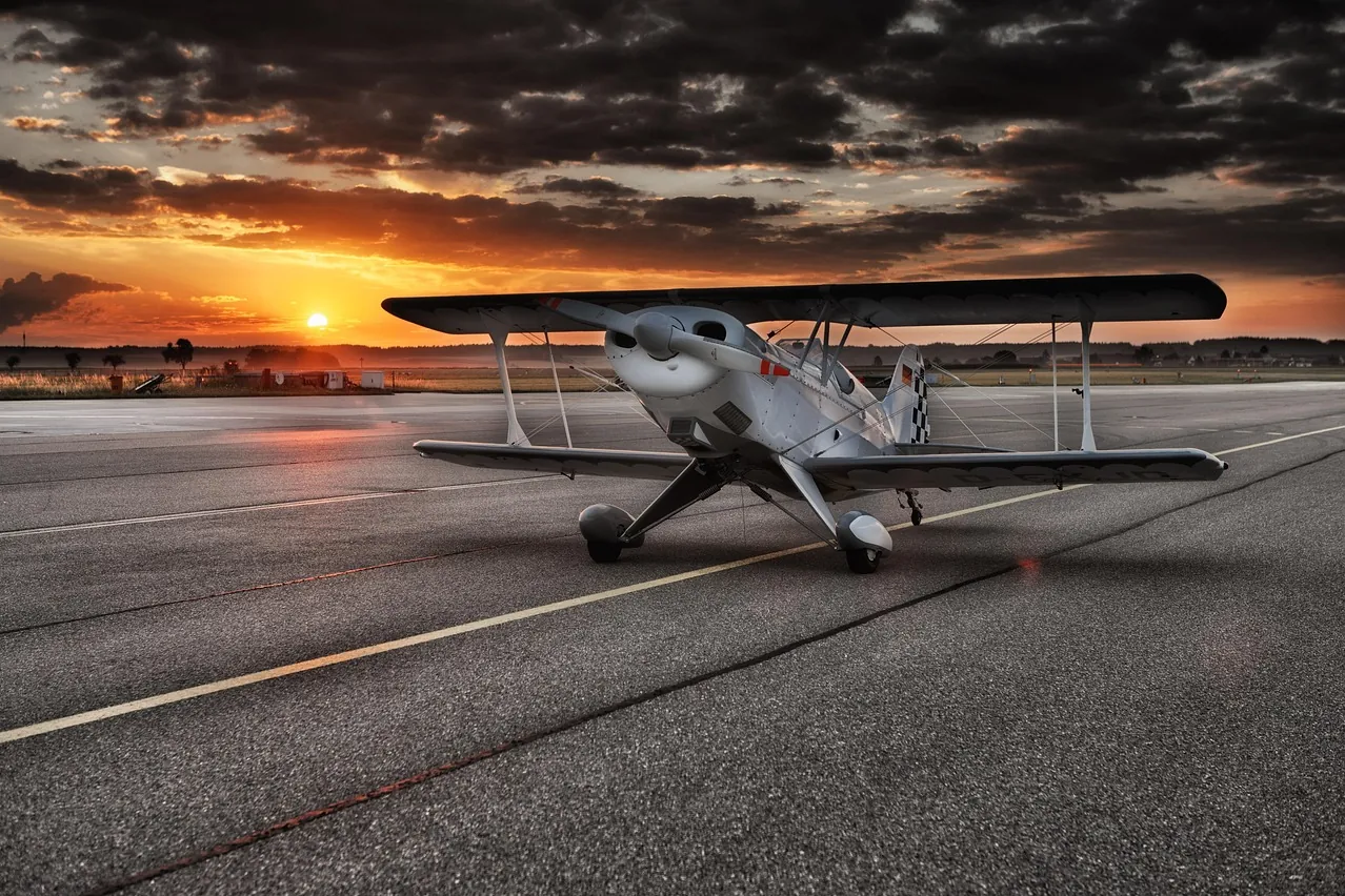 Aircraft, airport, runway