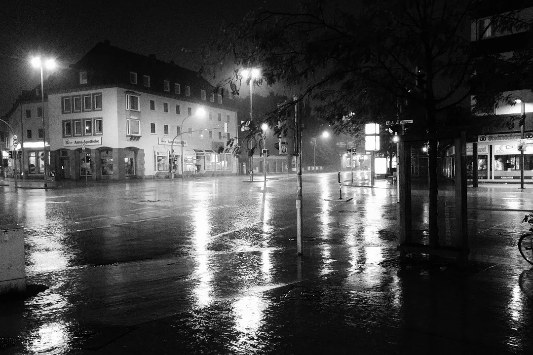 Streets, raining, buildings
