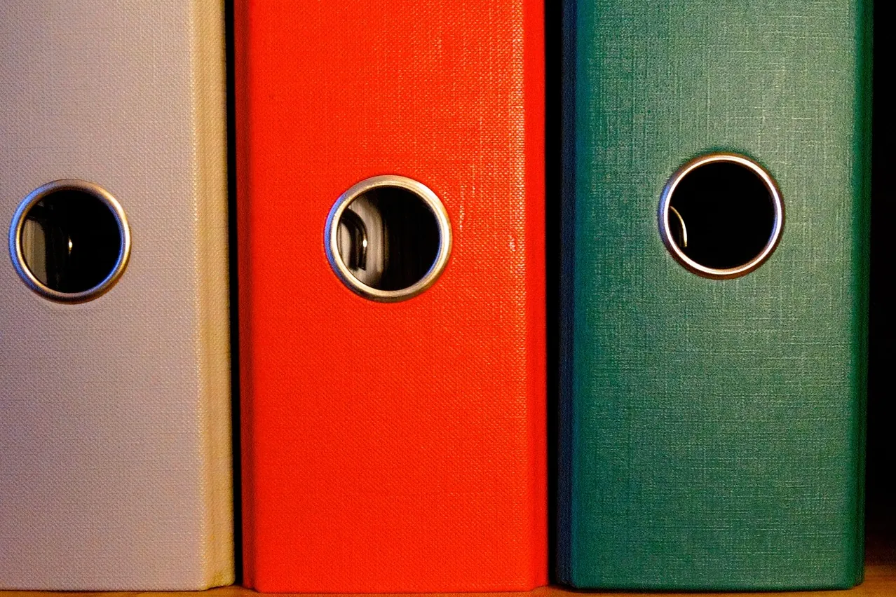 Folder, federal folder, filing