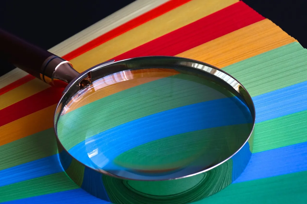 Magnifying glass, quality, paper