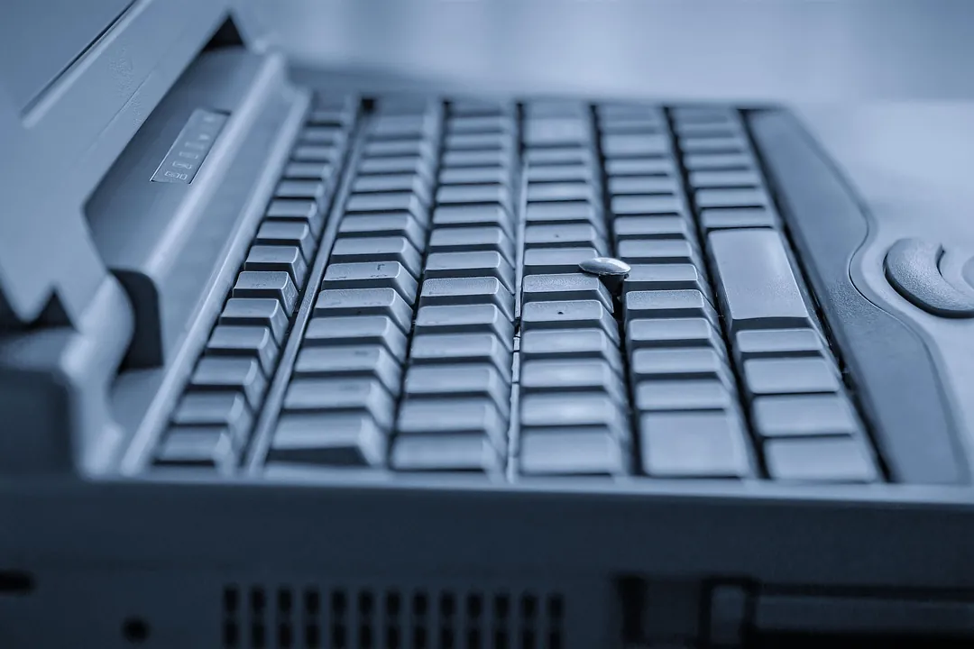 Keyboard, laptop, old model