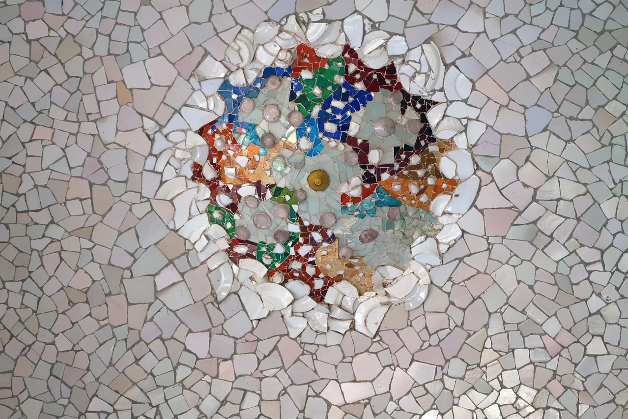 Park guell, mosaic, tile
