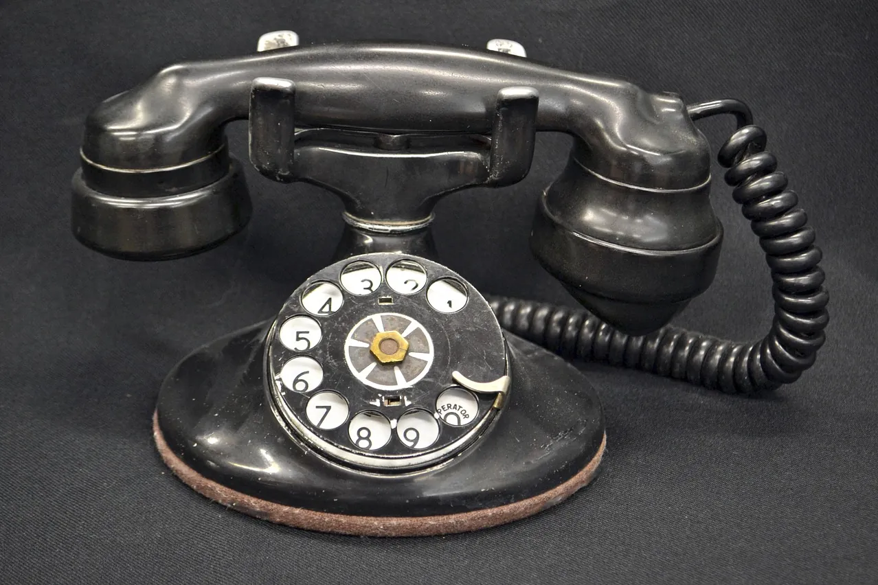 Old, phone, rotary